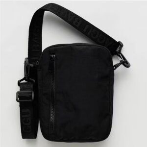 Baggu Sport Crossbody -Black